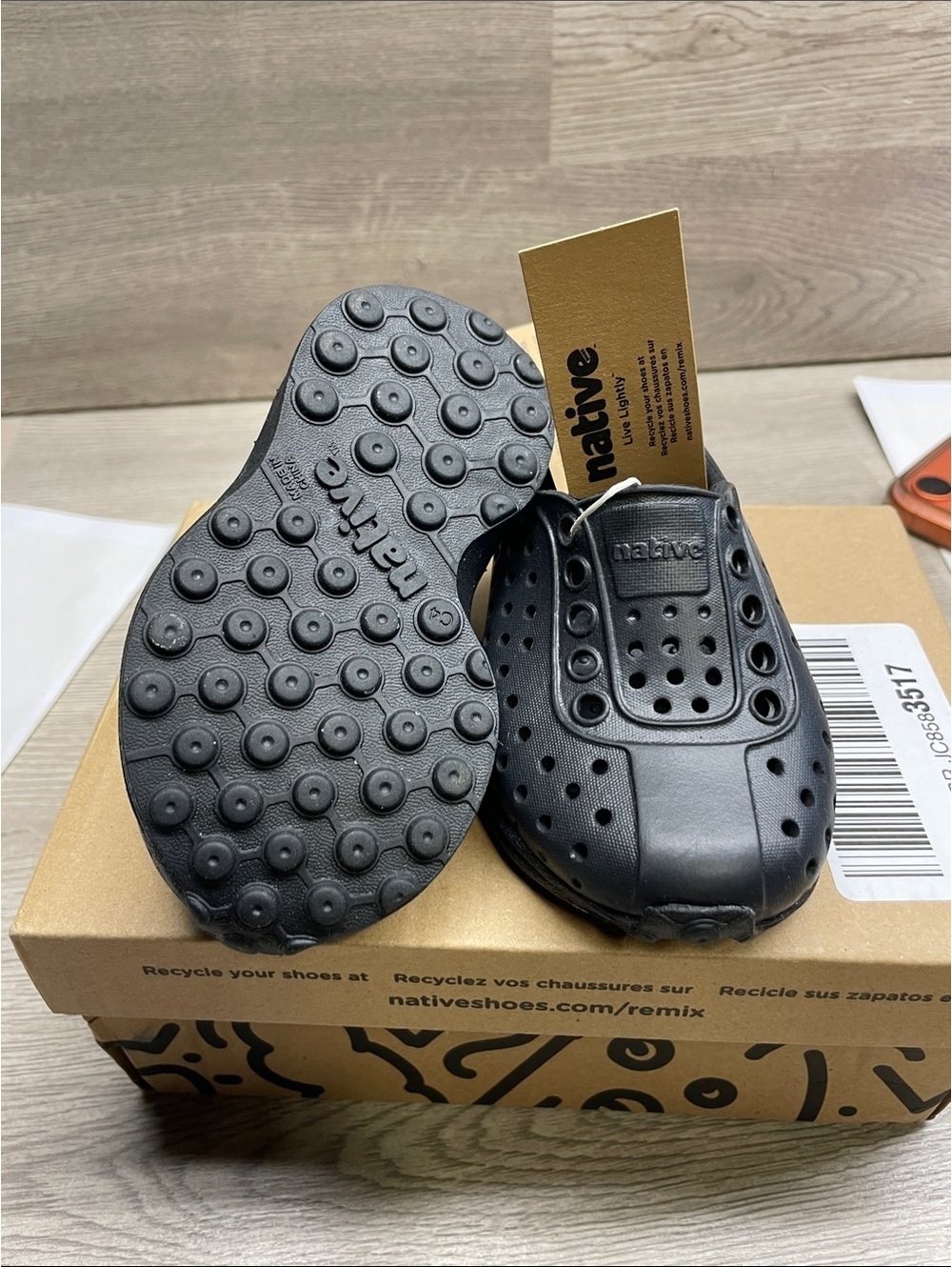 Native Jefferson Slip-On Clog in Black #849